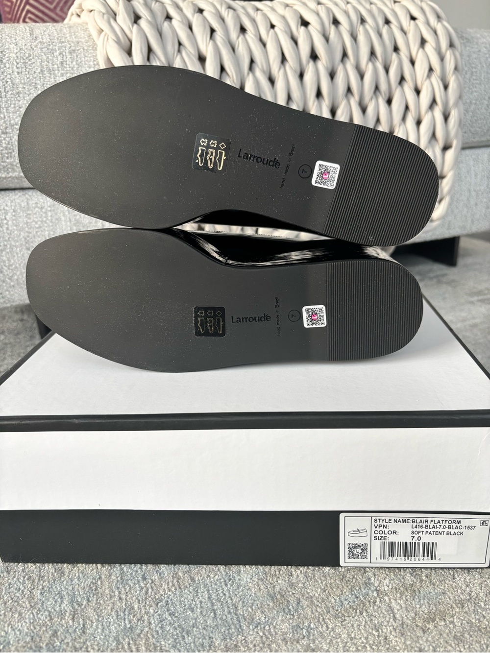 New In Box - Larroude Blair Flatform Mary Janes Size 7 - Picture 8 of 13
